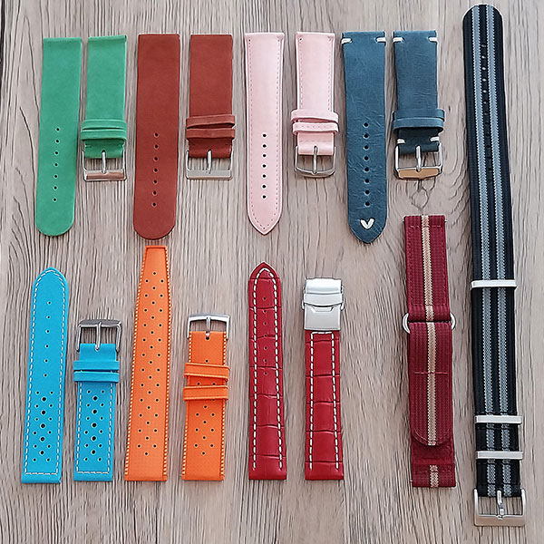Discover why Silicone Watch Straps are the superior choice for daily wear. Learn about skin safety, durability, and value compared to cheap straps.