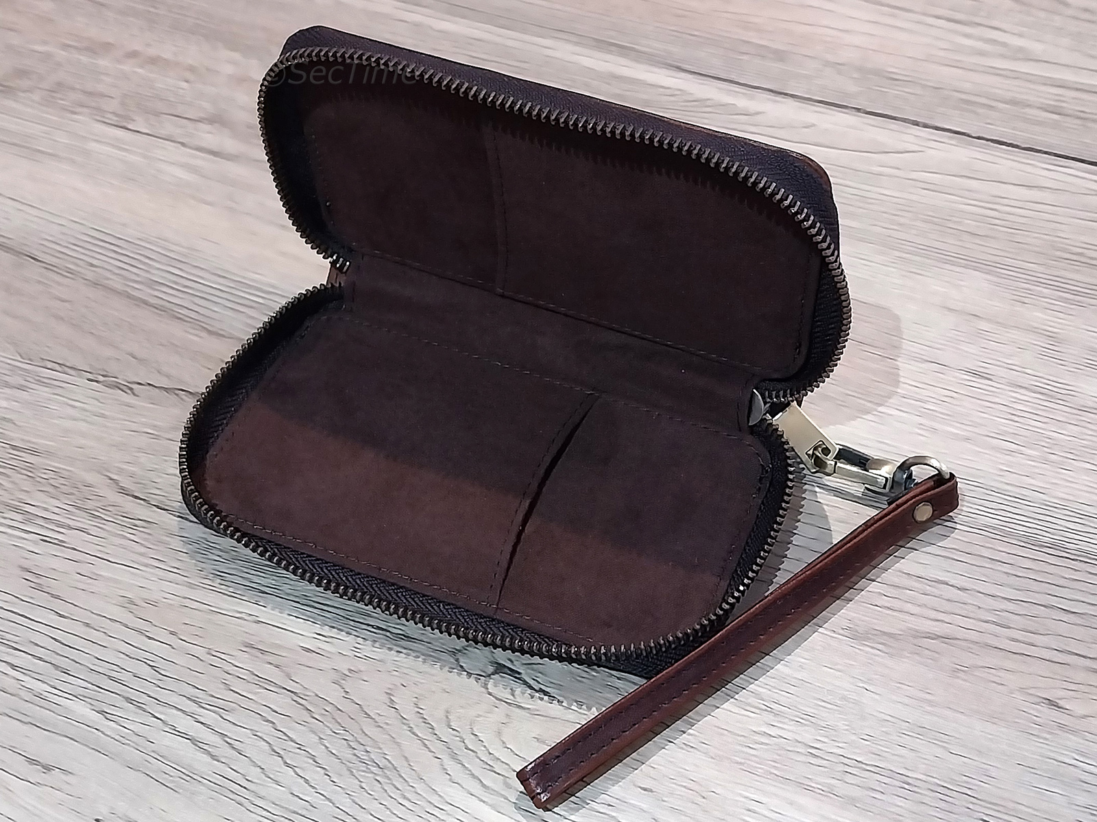Genuine Leather Zip Watch Pouch for 2 Wristwatches with Hand Strap Dark Brown 03